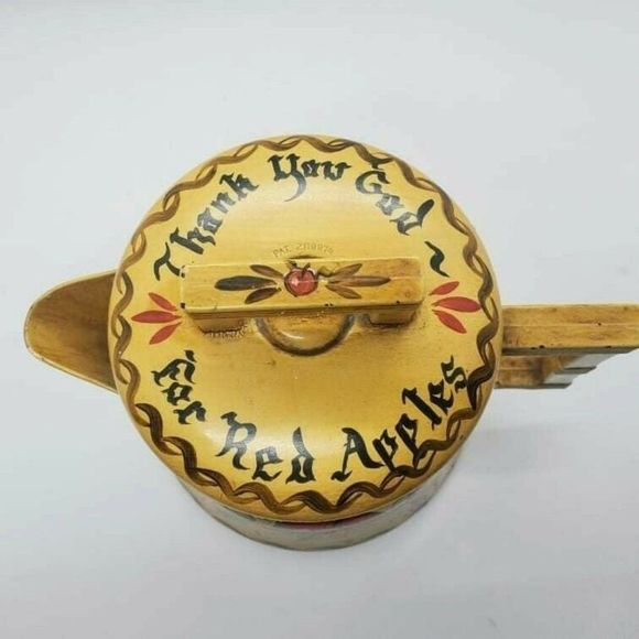 Tole Painted Tin Tea Kettle Red Apples Signed Susan 1978 8" Tall Vintage - Picture 7 of 8